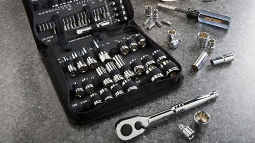 A John Deere tool set